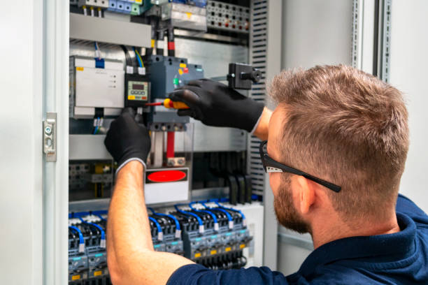 Trusted Mccullom Lake, IL Electrician Experts